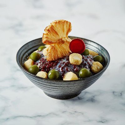 Photo by PARK HYATT BUSAN 파크 하얏트 부산 in Park Hyatt Busan - 파크하얏트부산. Image may contain: fruit and outdoor