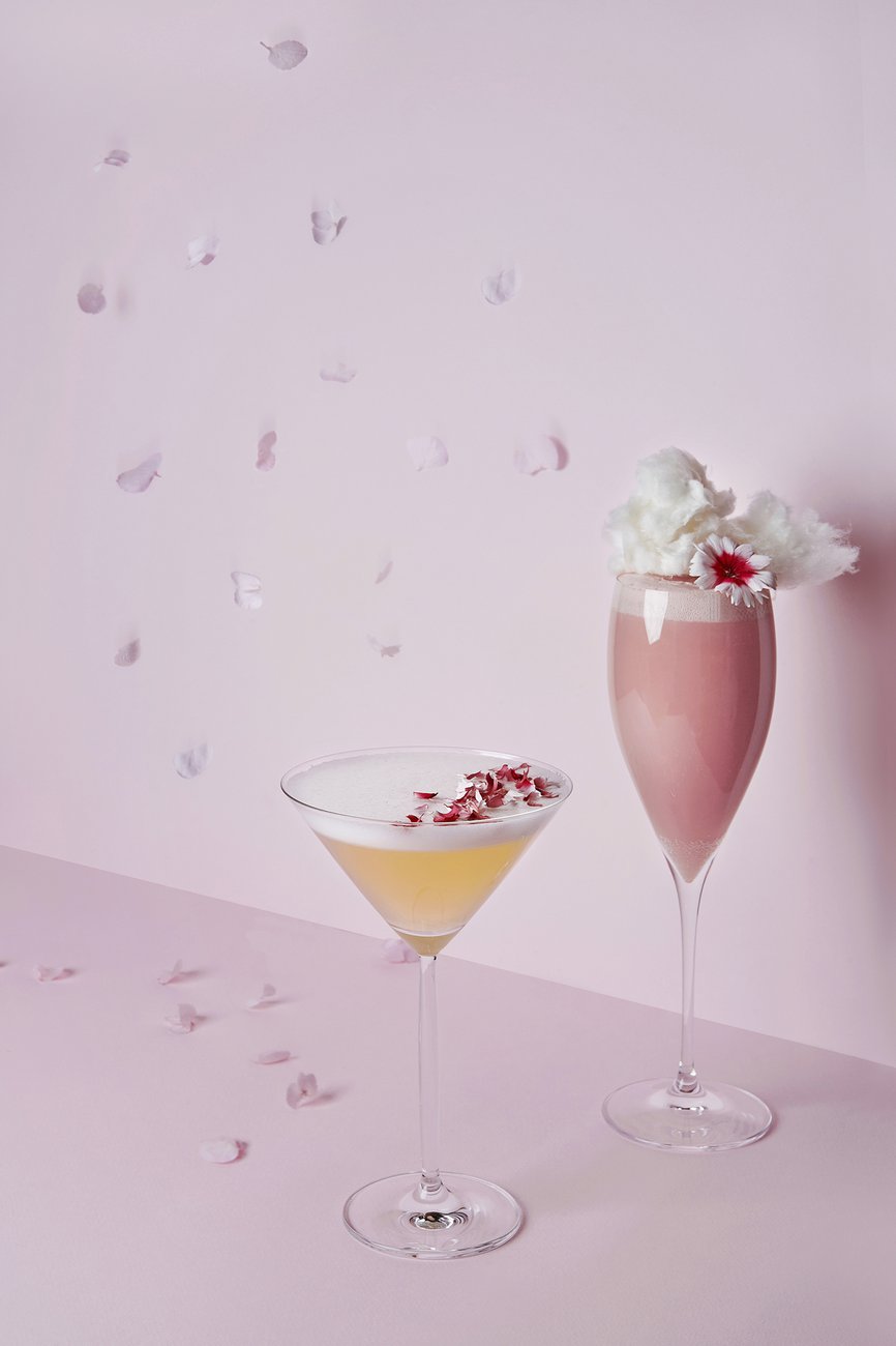 Park Hyatt Busan Living Room Bar Cherry Blossom Cocktails 파크 하얏트 부산 리빙룸 바 벚꽃 칵테일