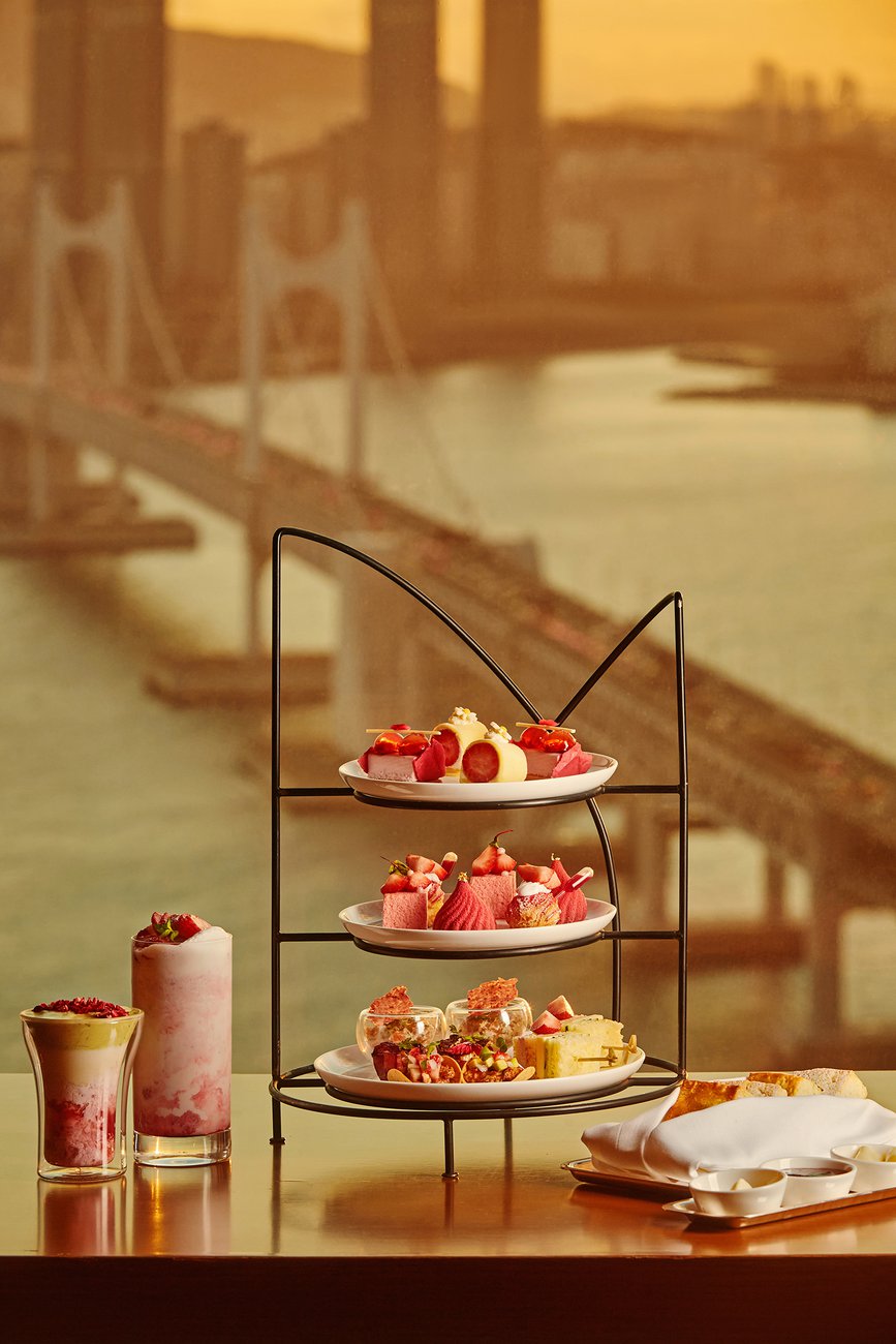 Park Hyatt Busan Lounge Strawberry Afternoon Tea Set 파크 하얏트 부산 라운지 스트로베리 애프터눈 티 세트
