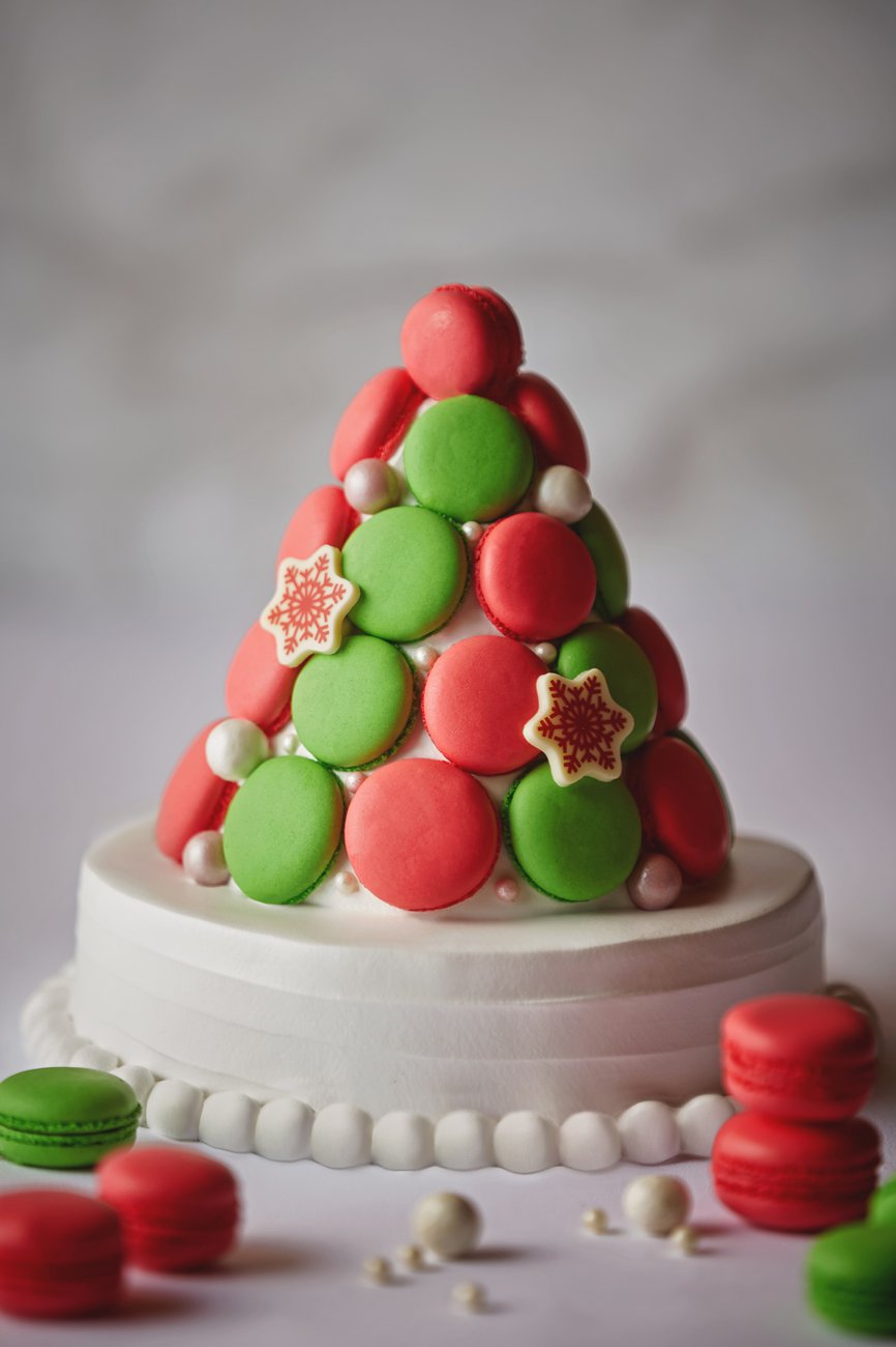 Low-BUSPH-Patisserie-Christmas-Tree-Cake.jpg
